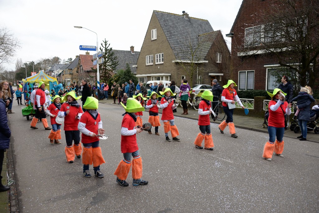 ../Images/Kinderoptocht 2016 050.jpg